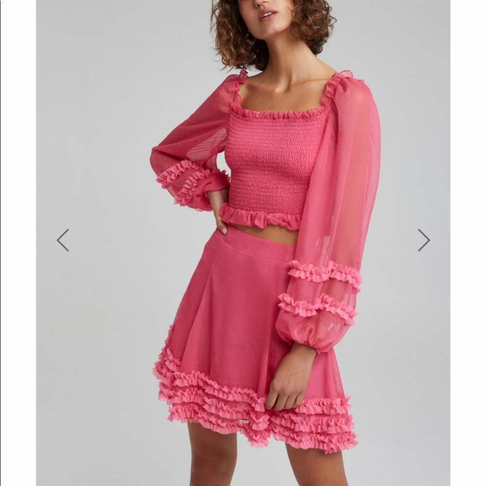 SOLD❤️ Keepsake 2-Piece Set NWT! Originally $300